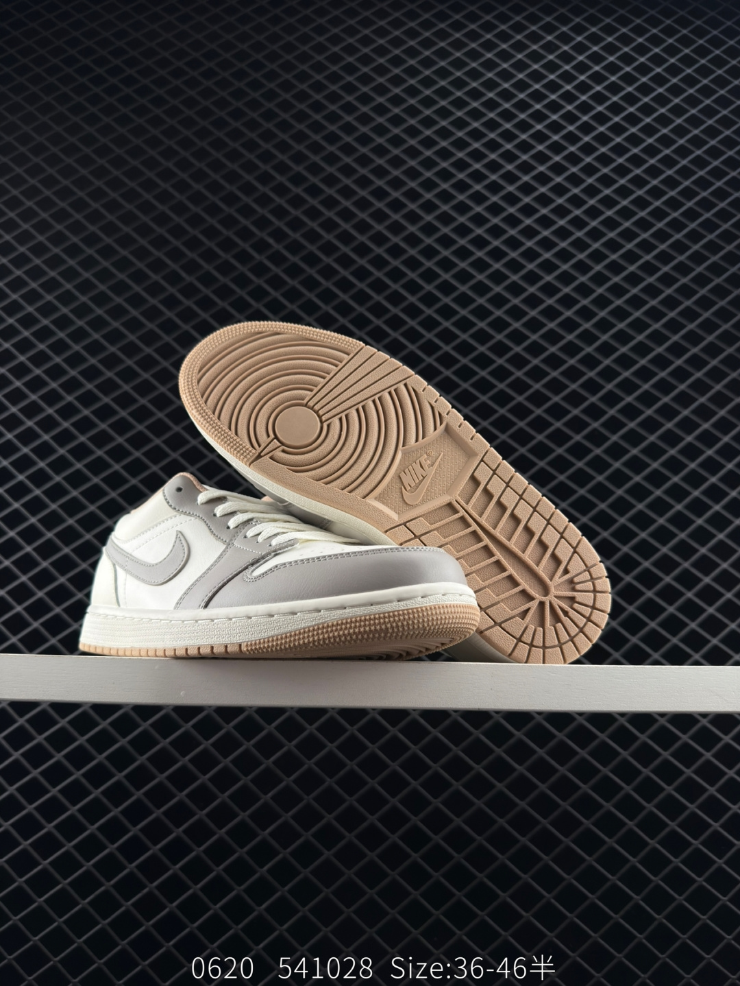 Nike Air Jordan 1 Low AJ1